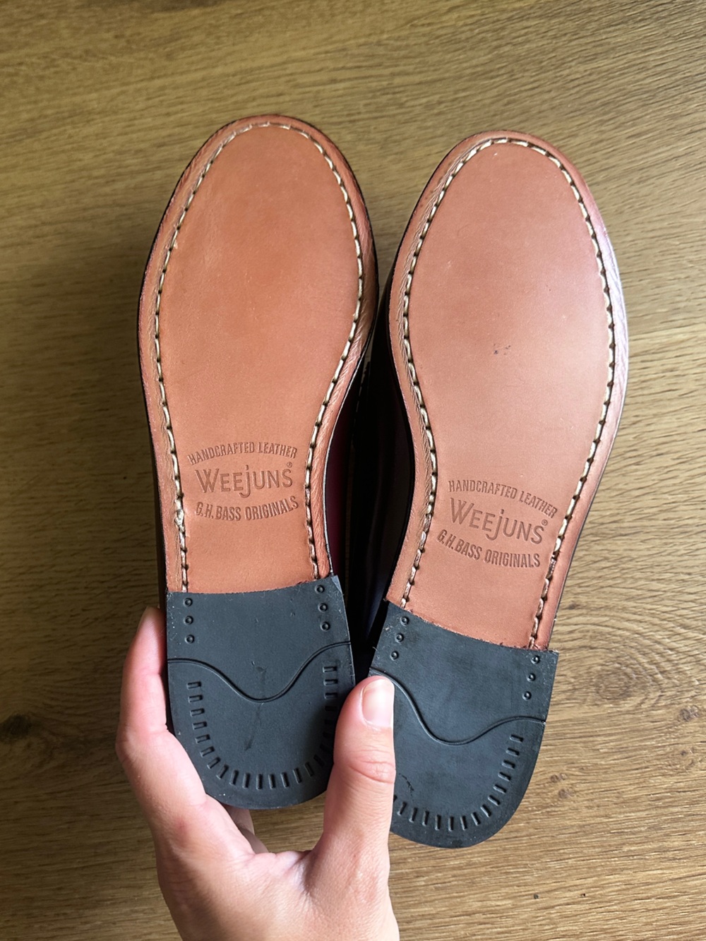 G.H. Bass Weejuns Whitney Penny Loafers Burgundy Cordovan Leather Women’s Size 6 - Picture 4 of 6